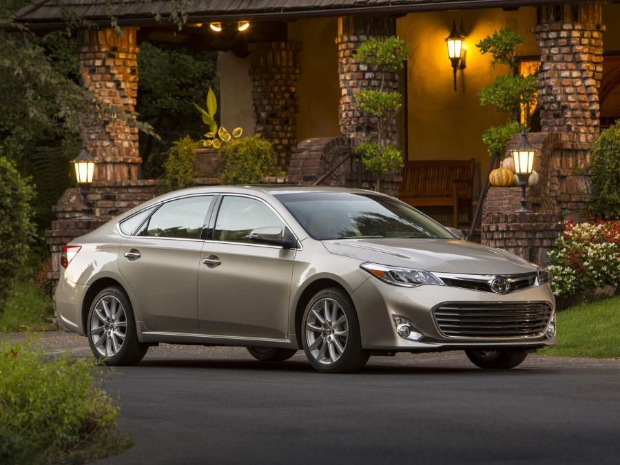  Toyota Avalon 2012 года  (фото 7 из 30)